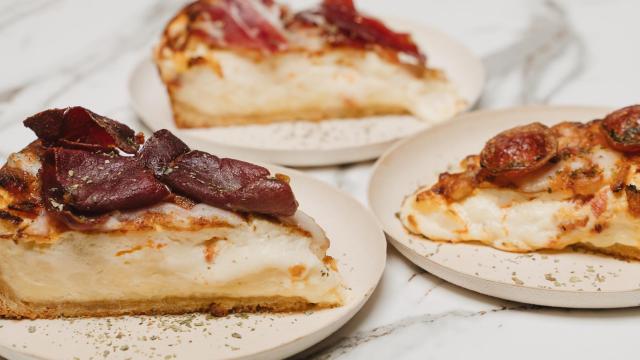 Así es la tarta de queso salada que se inspira en las pizzas de estilo Chicago