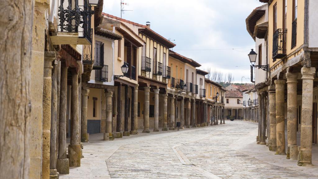 Calles del pueblo de Ampudia.