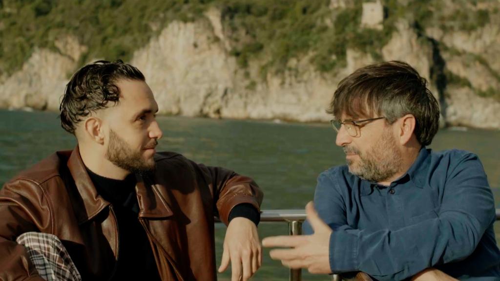 C. Tangana junto a Jordi Évole en 'Lo de Évole'.