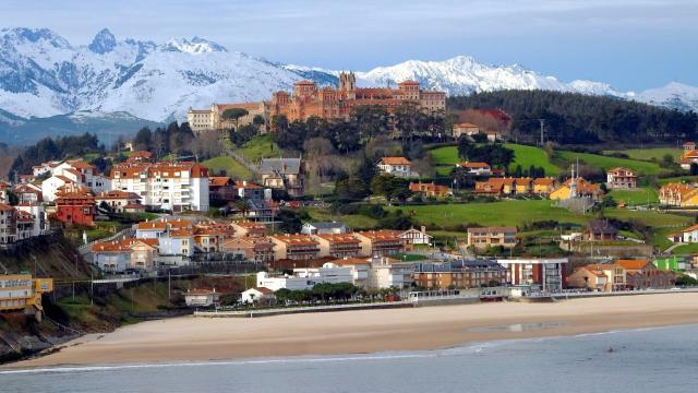 Comillas.