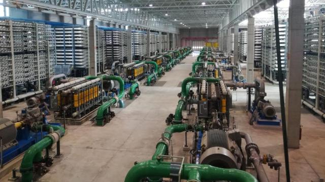 La desaladora de Torrevieja.