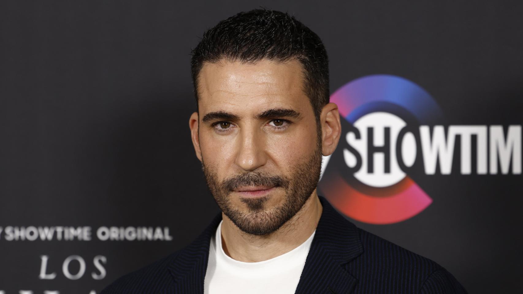 Miguel Ángel Silvestre en el photocall de Los enviados en Madrid