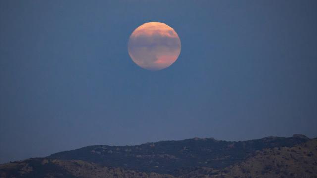 Imagen de la luna llena desde España.