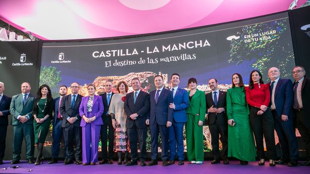 Inauguración del stand de Castilla-La Mancha en Fitur.