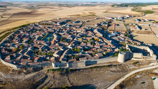 Una panorámica de Urueña