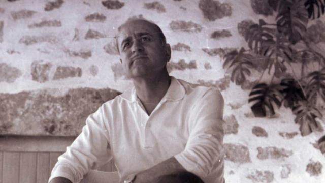 Miguel Fisac en su casa del Cerro del Aire. Foto: Cortesía de la Fundación Miguel Fisac