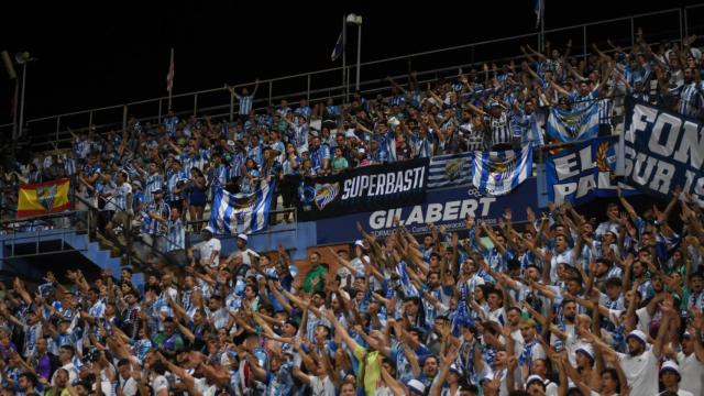 La afición malaguista en uno de los desplazamientos de esta temporada.