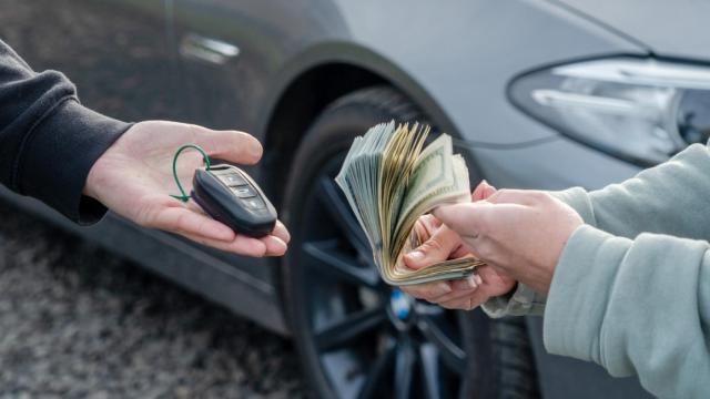 Compra de un coche de segunda mano.