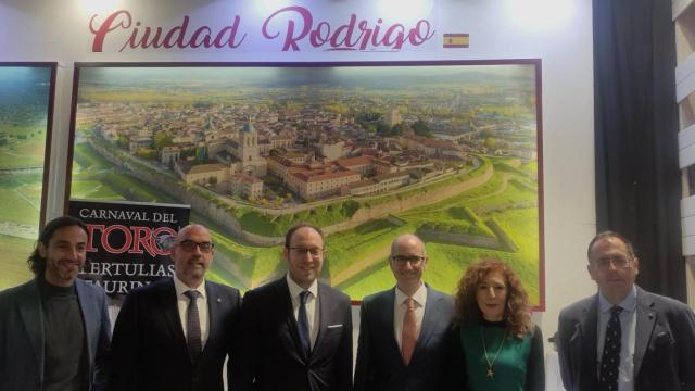 Estand de Ciudad Rodrigo en FITUR donde también se promociona el Carnaval del Toro