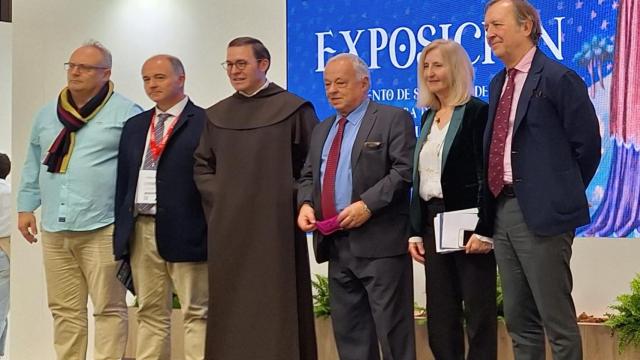 Presentación en FITUR de la nueva exposición carmelita en Alba de Tormes