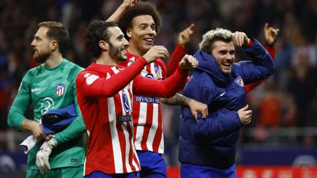 Los jugadores del Atlético de Madrid celebran el pase a las semifinales de la Copa.
