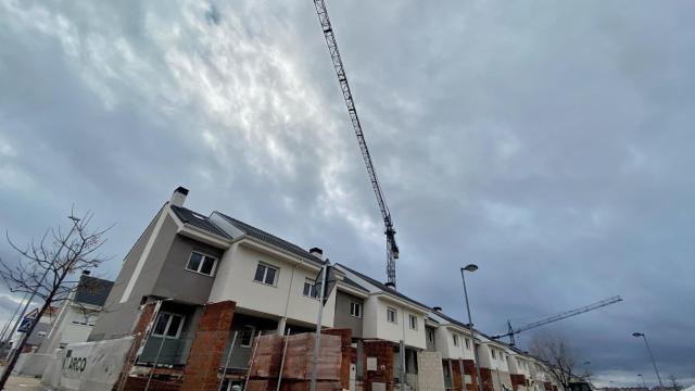 Casas adosadas en construcción, en una imagen de archivo.