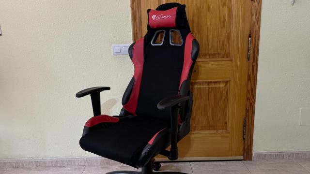 SIlla gamer Genesis Nitro 550