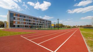 El patio de un colegio, en una imagen de archivo.