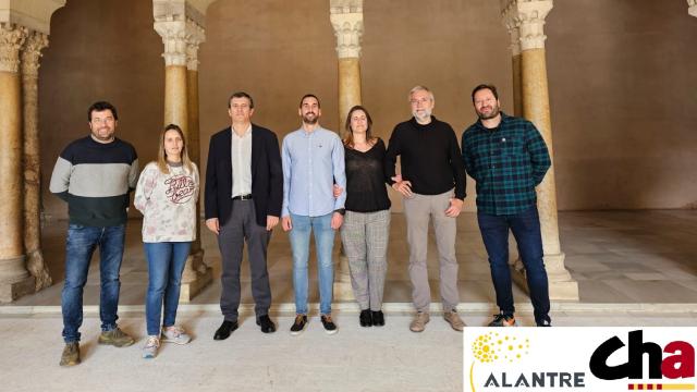Imagen de la reunión entre Alantre y la Chunta Aragonesista.