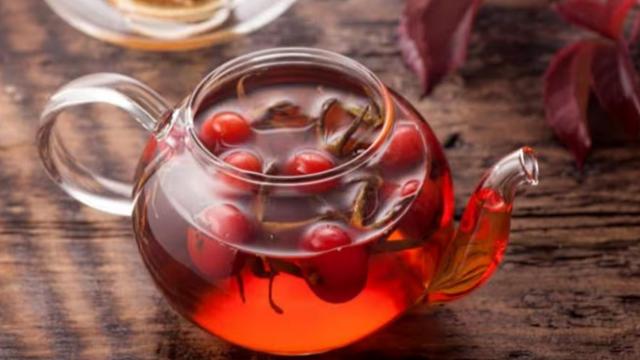 Infusión de escaramujo. Istock.