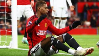 Rashford protesta durante un partido de fútbol con el Manchester United.