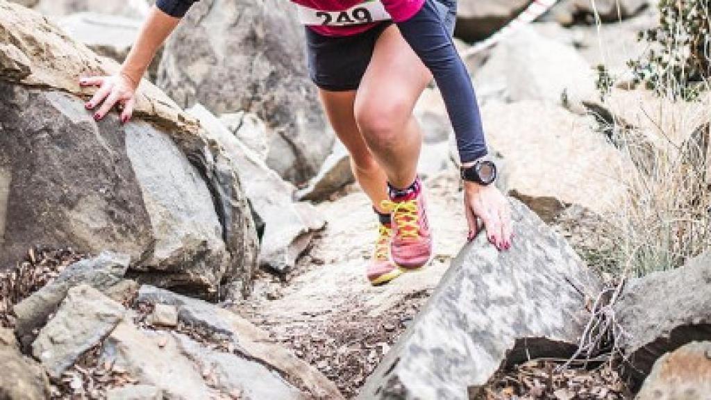 Participante en una carrera de montaña.