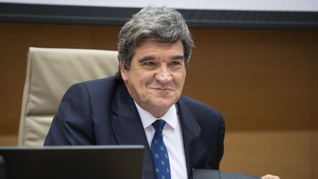 José Luis Escrivá, ministro para la Transformación Digital y de Función Pública, en el Congreso de los Diputados.