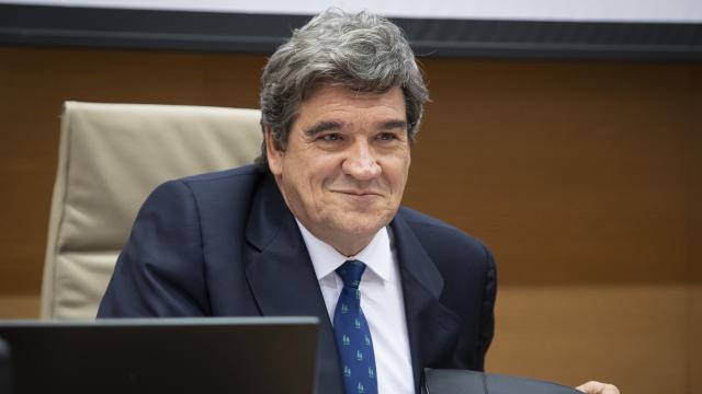 José Luis Escrivá, ministro para la Transformación Digital y de Función Pública, en el Congreso de los Diputados.