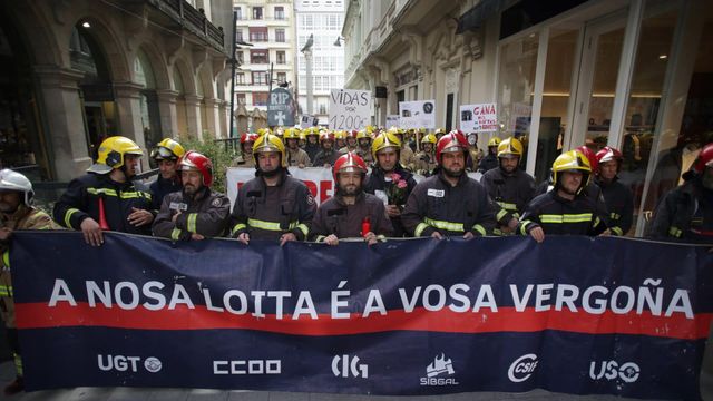 Los bomberos comarcales rechazan la última propuesta y retomarán negociaciones el jueves