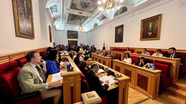 Pleno extraordinario del Ayuntamiento de Toledo