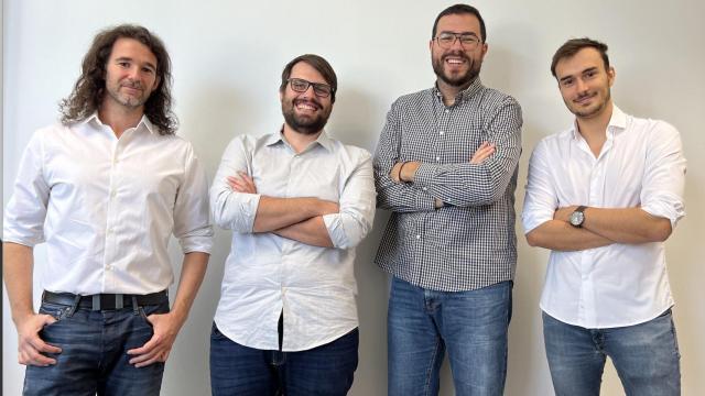 Una imagen de equipo de AGPhotonics.