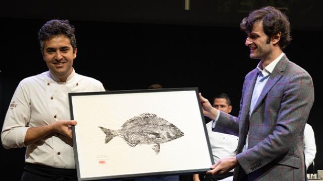 Juan José Carmona del Cávala, recibiendo el premio.
