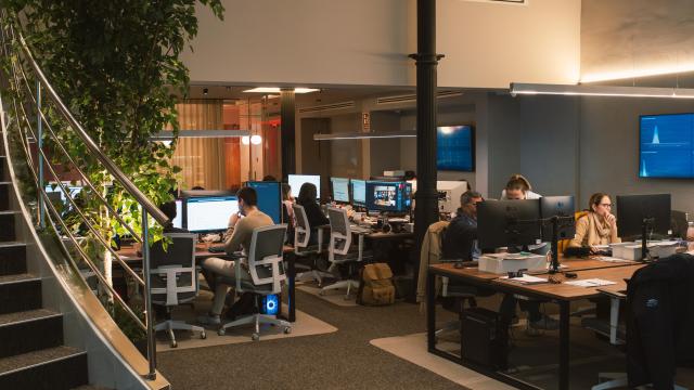 Oficinas de Yurest. Agencia Brava