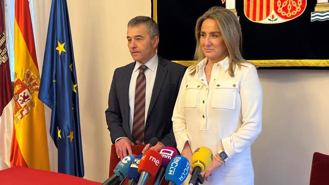 Milagros Tolón y Miguel Juan Espinosa, este jueves en Albacete.