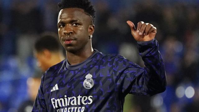 Vinicius durante el calentamiento de un partido del Real Madrid