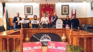 Presentación de la nueva edición de 'La Conquista de Gredos', en el Ayuntamiento de Candeleda.