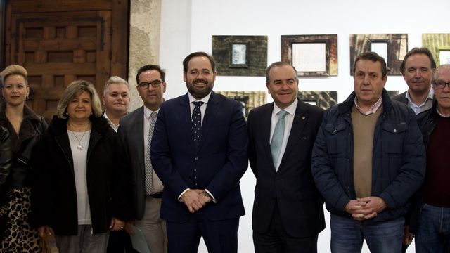 Reunión del grupo motor de alcaldes de municipios de Toledo del eje de la A-5. Foto: PP CLM.