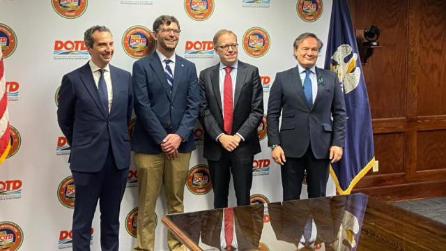 Firma del acuerdo de Acciona, Sacyr y Plenary en Estados Unidos