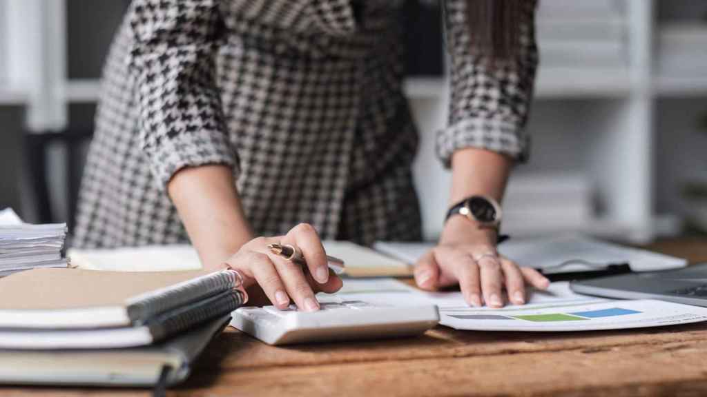 El tiempo para obtener la Green Card por este proceso puede ir desde los 9 meses en adelante.