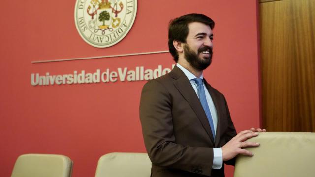 El vicepresidente de la Junta de Castilla y León, Juan García-Gallardo, interviene en la inauguración del VI Foro Mediterráneo 'Últimas normativas de sostenibilidad. Registros. Ayudas y cadena alimentaria'.