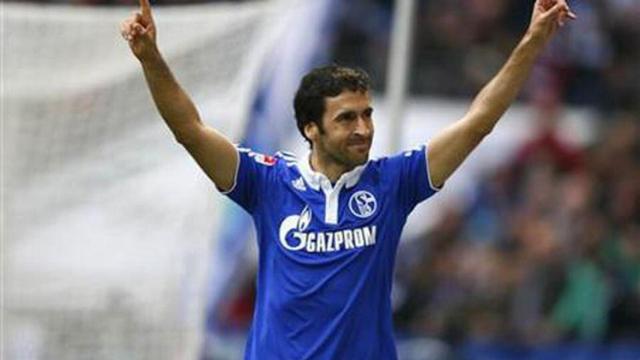 Raúl González, durante su etapa en el Schalke.