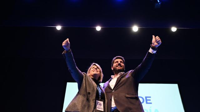 Noelia Arroyo y Fernando López Miras, durante el Congreso del PP de Cartagena.