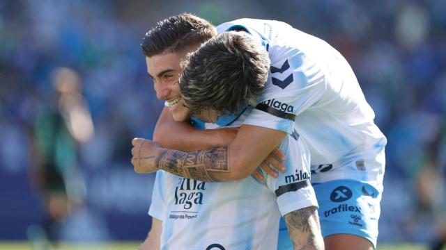 Imagen de Roberto en la celebración de uno de los goles.