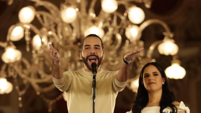 Nayib Bukele durante su primer discurso tras ganar las elecciones este domingo.