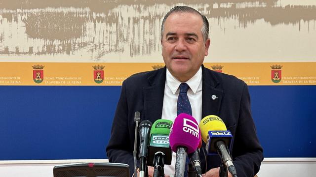 El alcalde de Talavera de la Reina, José Julián Gregorio.