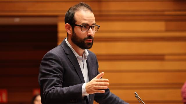 El procurador socialista, Ángel Hernández, en una imagen de archivo.