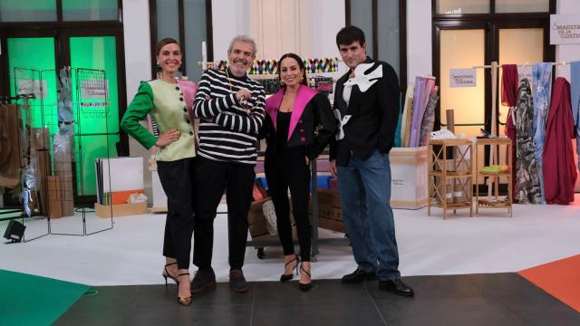 El jurado del programa junto a la presentadora.