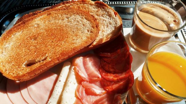 Desayuno español.
