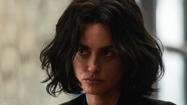 Penélope Cruz interpretando a Laura Ferrari.