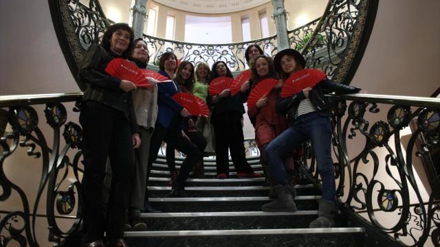 Abanicos para reivindicar el papel de la mujer en la gala de los Goya de 2018. Foto: Europa Press