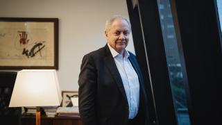 Santiago de Torres, presidente ejecutivo de Atrys Health, en su despacho.