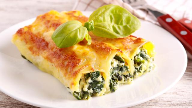 Foto de archivo lasaña.