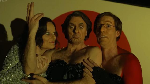 Así suena la ácida parodia de 'Polònia' (TV3) sobre 'Zorra': cambia a Nebulossa por Isabel Díaz Ayuso en 'Facha'