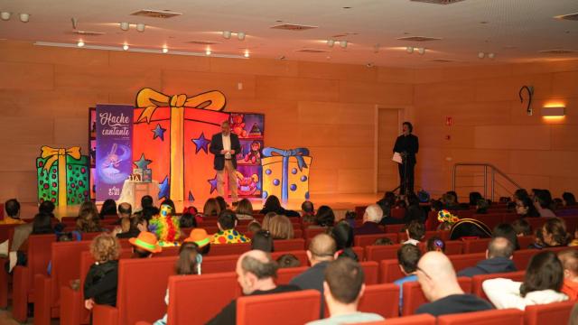 La Fundación de Castilla y León celebra una jornada de carnaval en las Cortes